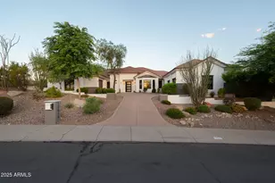 13610 N Sunflower Dr, Fountain Hills, AZ 85268 - Photo 2