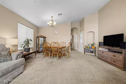 15983 W Durango Street, Goodyear, AZ 85338 - Photo 4