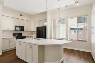 6605 N 93RD Ave, Glendale, AZ 85305 - Photo 8