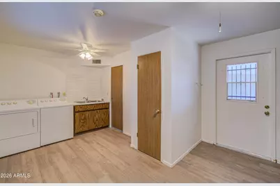 4025 E Crescent Avenue, Mesa, AZ 85206 - Photo 12
