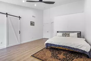 1443 E Wickieup Ln, Phoenix, AZ 85024 - Photo 18
