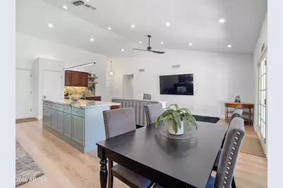 1443 E Wickieup Lane, Phoenix, AZ 85024 - Photo 12