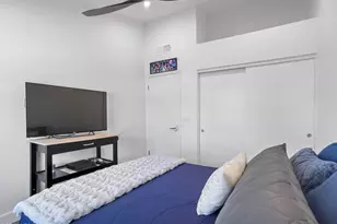 1443 E Wickieup Ln, Phoenix, AZ 85024 - Photo 28