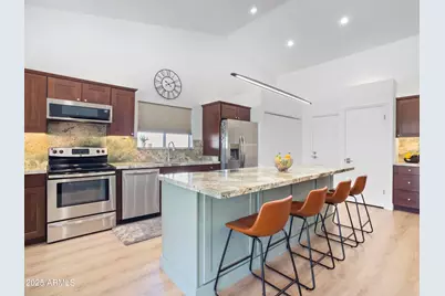 1443 E Wickieup Lane, Phoenix, AZ 85024 - Photo 14