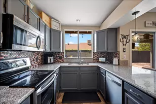 1225 E Kristal Way, Phoenix, AZ 85024 - Photo 14