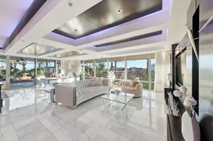 7157 E Rancho Vista Dr, Scottsdale, AZ 85251 - Photo 2