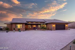 837 W Bralliar Rd, Wickenburg, AZ 85390 - Photo 1