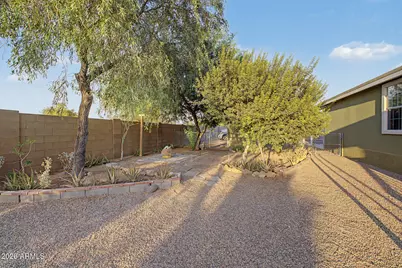 2150 W Shiprock Street, Apache Junction, AZ 85120 - Photo 36