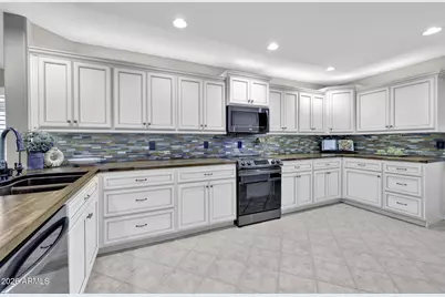 19920 N 108th Avenue, Peoria, AZ 85373 - Photo 8