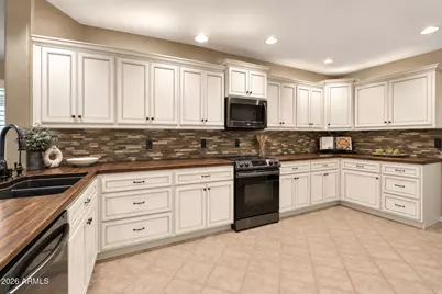 19920 N 108th Avenue, Peoria, AZ 85373 - Photo 8