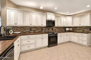 19920 N 108th Ave, Peoria, AZ 85373 - Photo 8