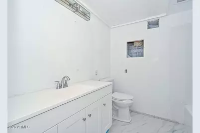560 E Campina Drive, Litchfield Park, AZ 85340 - Photo 18