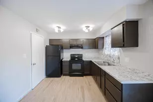 6565 N 19th Ave, Phoenix, AZ 85015 - Photo 12