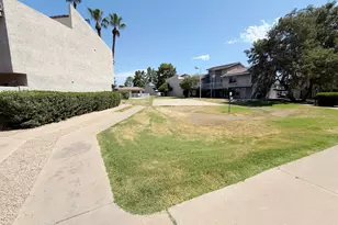 19601 N 7th St, Phoenix, AZ 85024 - Photo 1