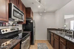 14145 N 92nd St, Scottsdale, AZ 85260 - Photo 6