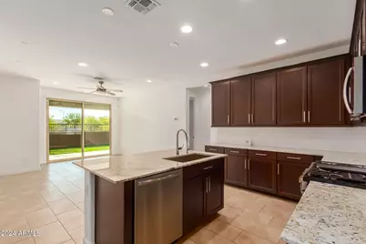 8911 W Solano Drive, Glendale, AZ 85305 - Photo 12