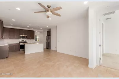 8911 W Solano Drive, Glendale, AZ 85305 - Photo 10