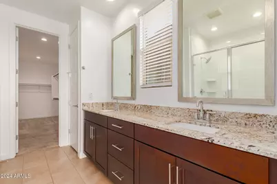 8911 W Solano Drive, Glendale, AZ 85305 - Photo 18
