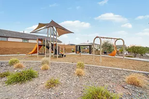 6822 W Andrea Dr, Peoria, AZ 85383 - Photo 28