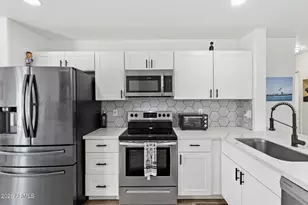21391 N Keystone Dr, Maricopa, AZ 85138 - Photo 28