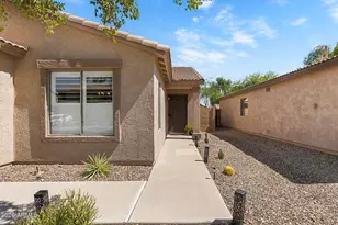 21391 N Keystone Dr, Maricopa, AZ 85138 - Photo 8