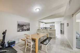 10025 W Sells Dr, Phoenix, AZ 85037 - Photo 6