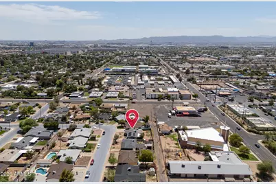 2402 N 36th Place, Phoenix, AZ 85008 - Photo 26