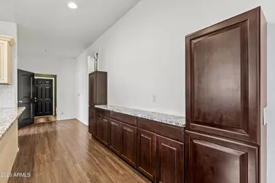 2388 W Rock Island Avenue, Flagstaff, AZ 86001 - Photo 10