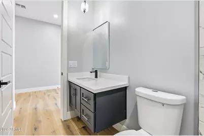 415 S Robert Road S, Tempe, AZ 85281 - Photo 8