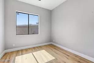 415 S Robert Road S, Tempe, AZ 85281 - Photo 32