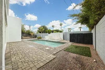 7526 E Coolidge Street, Scottsdale, AZ 85251 - Photo 46