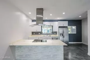 7526 E Coolidge St, Scottsdale, AZ 85251 - Photo 10