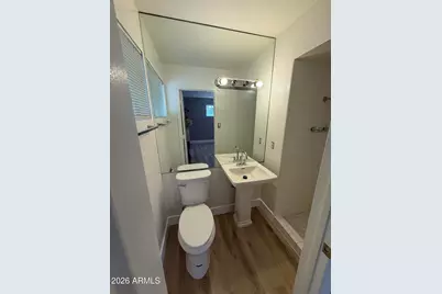 815 E Cavalier Drive, Phoenix, AZ 85014 - Photo 22