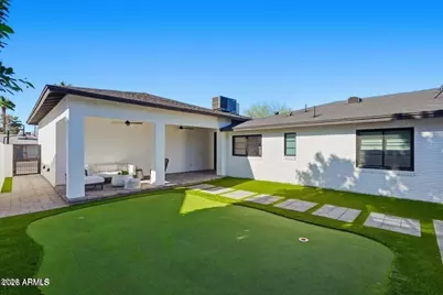 3901 E Weldon Avenue, Phoenix, AZ 85018 - Photo 22