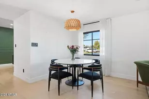 3901 E Weldon Ave, Phoenix, AZ 85018 - Photo 8
