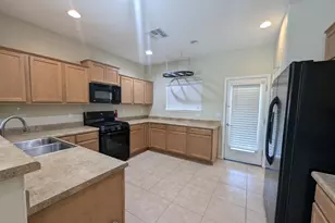 2363 N Smithsonian Dr, Florence, AZ 85132 - Photo 4