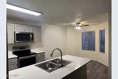 5236 W Peoria Avenue #102, Glendale, AZ 85302 - Photo 2