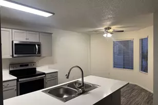 5236 W Peoria Ave, Glendale, AZ 85302 - Photo 2