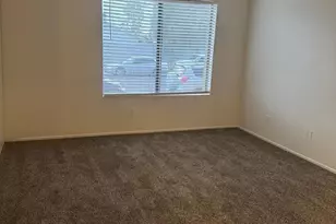 5236 W Peoria Ave, Glendale, AZ 85302 - Photo 6