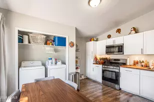 405 Shattuck St, Bisbee, AZ 85603 - Photo 6