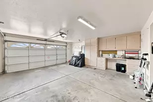 17061 N Moccasin Trail, Surprise, AZ 85374 - Photo 22