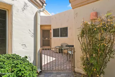 17061 N Moccasin Trail, Surprise, AZ 85374 - Photo 4