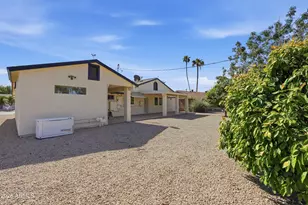 10226 W Palmer Dr, Sun City, AZ 85351 - Photo 40