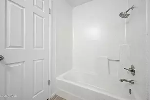8101 N 107th Ave, Peoria, AZ 85345 - Photo 26