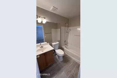 16228 W Custer Lane, Surprise, AZ 85379 - Photo 14