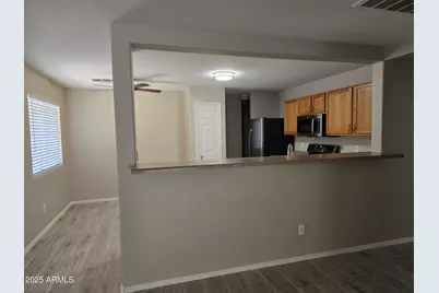 16228 W Custer Lane, Surprise, AZ 85379 - Photo 8