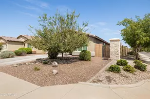1998 W Garland Dr, San Tan Valley, AZ 85144 - Photo 14