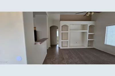 10936 W Vista Avenue, Glendale, AZ 85307 - Photo 2
