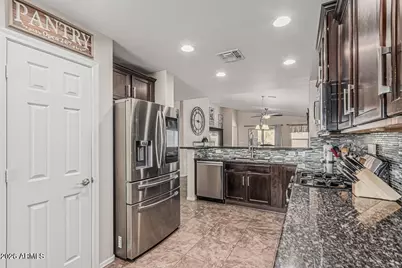 3915 S 186th Lane, Goodyear, AZ 85338 - Photo 12