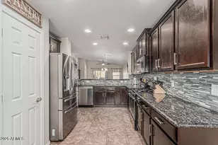 3915 S 186th Ln, Goodyear, AZ 85338 - Photo 14